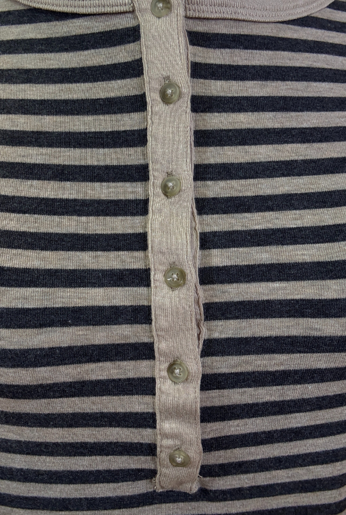 Striped Shirt tail T-shirt