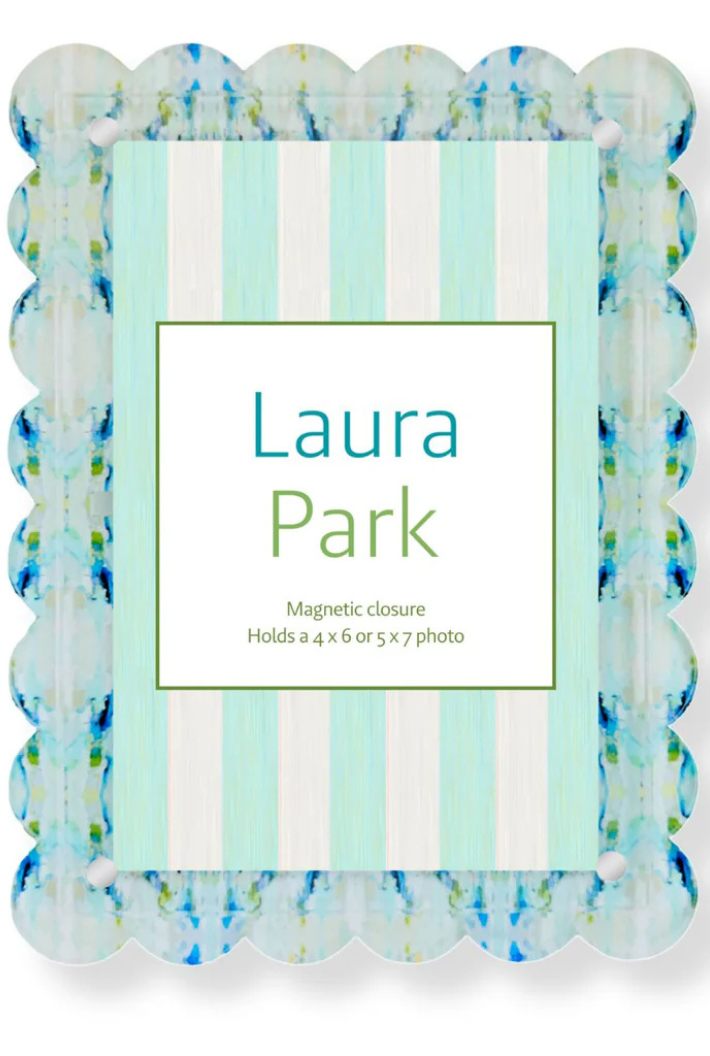 Scalloped Acrylic Picture Frame