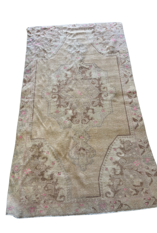 Turkish Rug 4x8 Neutrals