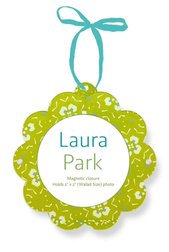 Dorset Garden Green Acrylic Picture Frame Ornament