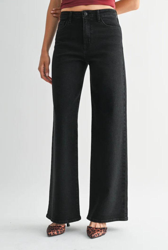 The Stretchy Wide Leg