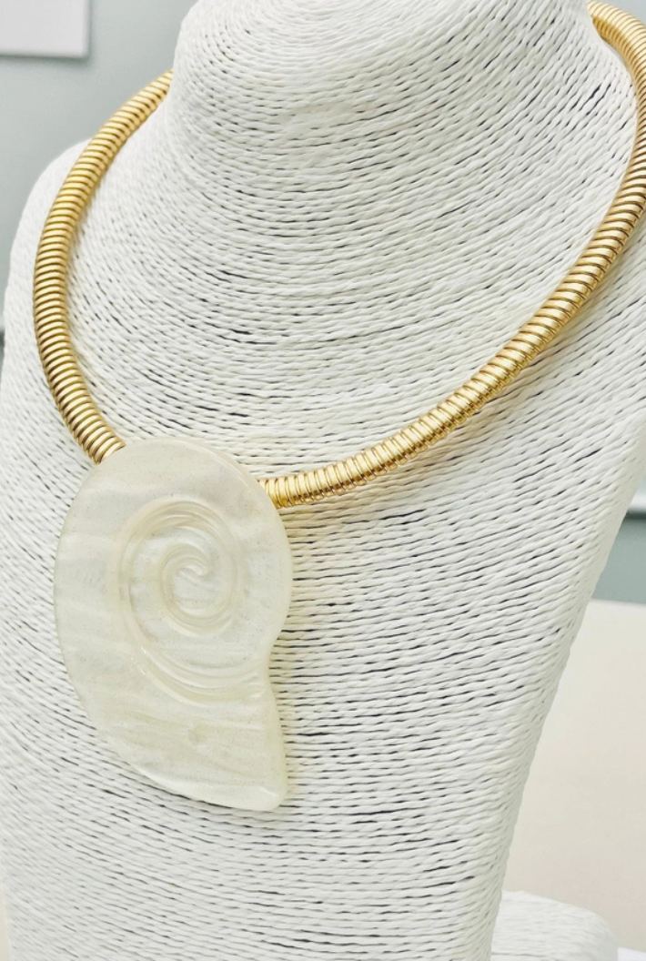 Nautilus Collar Necklace