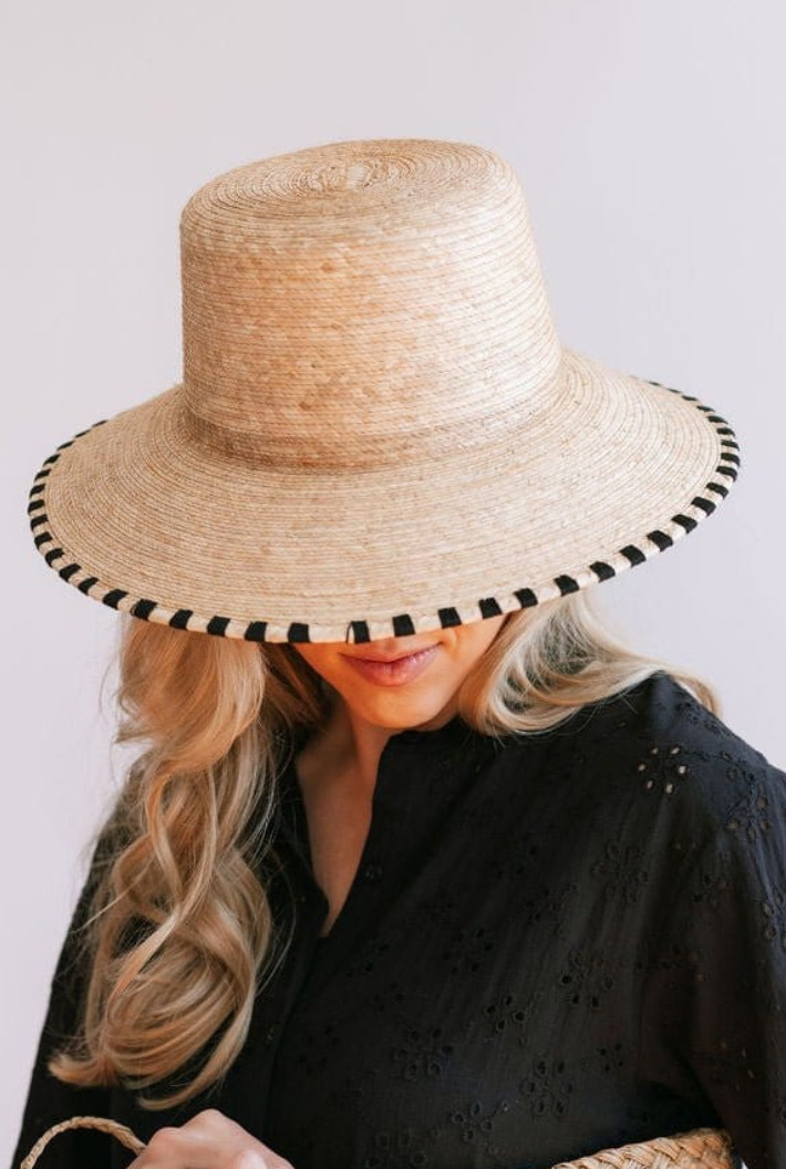 Jakeline Bucket Hat