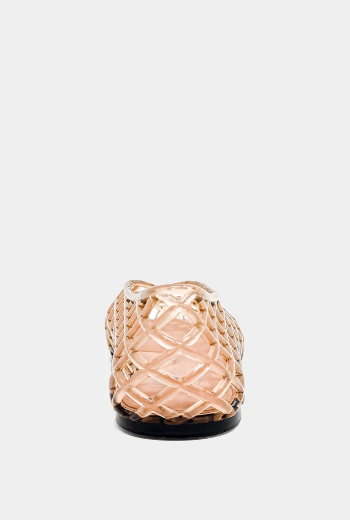 Alana Flat