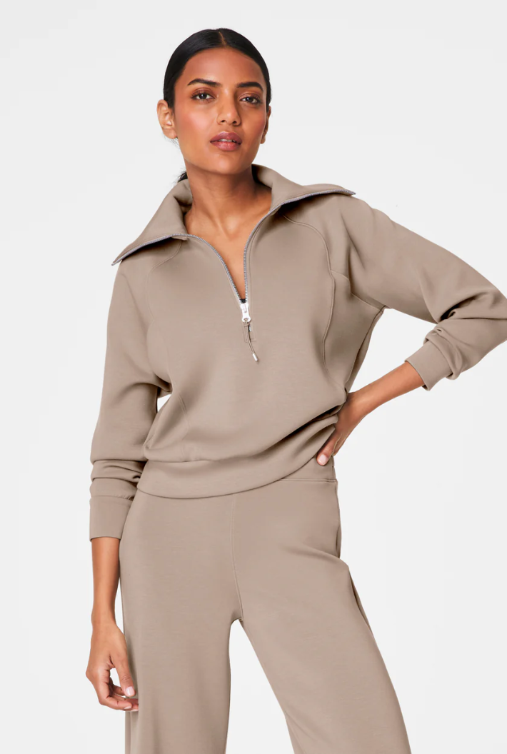 Air Essentials Half Zip