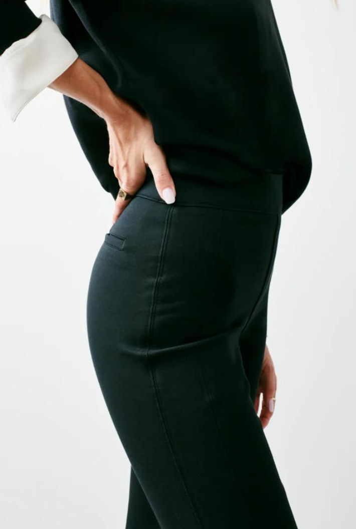 Spanx Ponte Slim Straight Pant