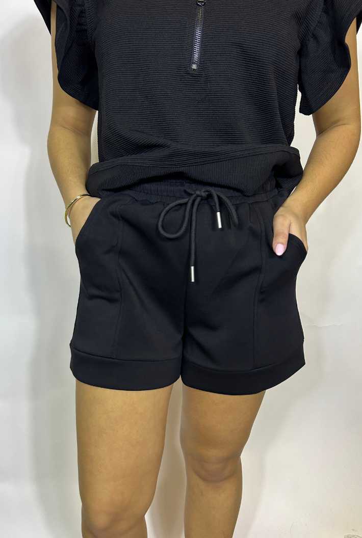 Carrie Shorts
