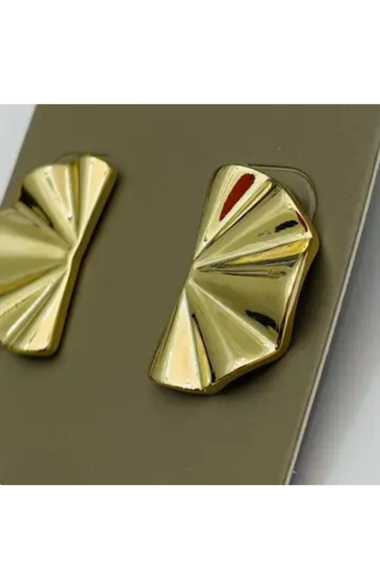 Small Fan Stud