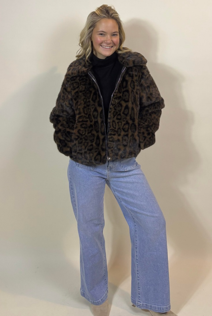 Cara Coat